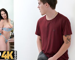 mature4k cum regard